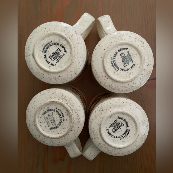 Palissy England ‘Kalabar’ mugs - Picture 3 of 5